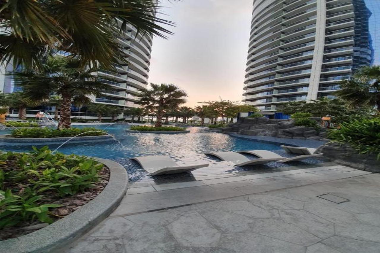 Damac Royale Damac Towers Aparthotel Dubai Exterior foto